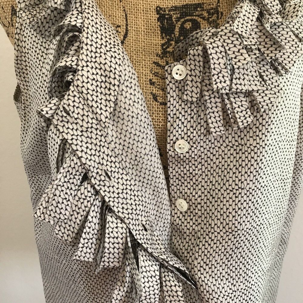 J.Crew Womens Silk Ruffle Blouse Size 12 Sleeveless Tank Hidden Button Placket - Picture 7 of 9